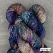 Tosh Merino Light New Moon