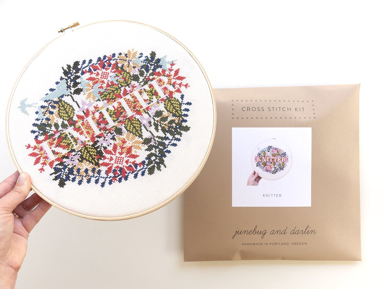 Tiny Scissors Needlework Accessories, cross stitch pattern, by Marie-Anne  Réthoret-Mélin