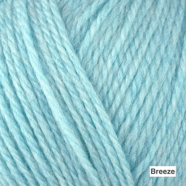 Berroco Ultra Wool DK - Colorway "Breeze" (pale blue with mild heather)