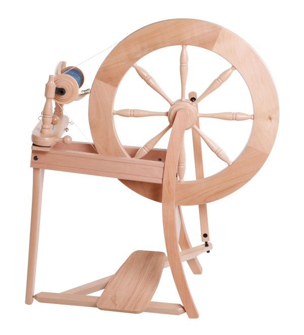 Great Spinning Wheels for Beginners - Heart Hook Homespun