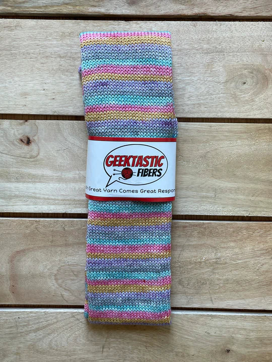 Fandoms and Fibers,  Superhero Sock, Self-striping, 4/5/6 repeats
