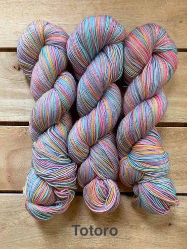 Goblin King - Self-Striping Yarn – Geektastic Fibers